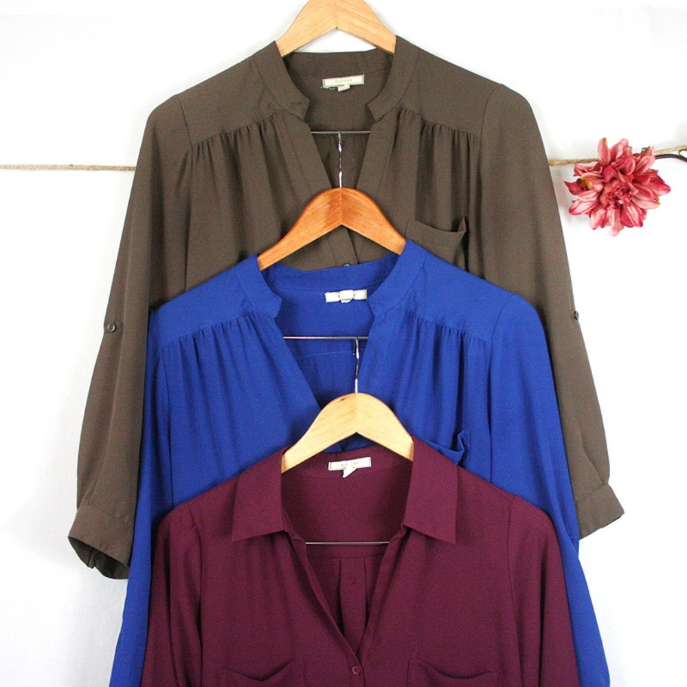 *HOST PICK!* Lot of 3 Pleione Anthro Career Tops - Picture 1 of 8